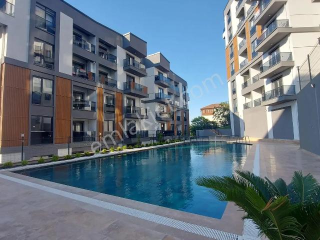 Bağçeşme Site İçi Satılık Asansörlü Havuzlu 2+1 Dubleks Daire