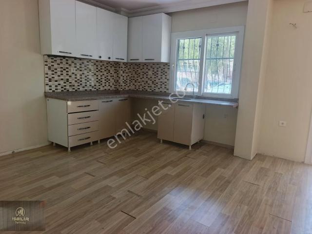 Baçeşehir İ. Ö. O Karşısı 3. Kat 1. Kat 2+1 Kiralık Daire
