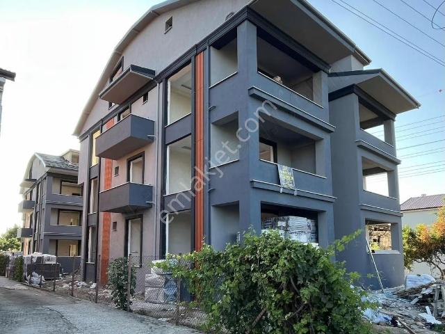 Başiskele 2+1 Ara Kat | 3 Balkon | Yerden Isıtmalı |yüksek Kredi