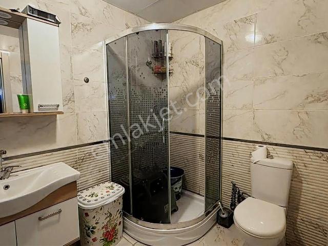Başiskele Seymende Site İçinde | 135 M² 2+1 Bahçe Dubleksi