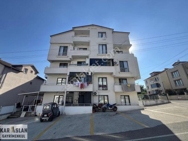 Başiskele Serdar Mahallesinde 2+1 Kiralık Çatı Dublex Daire