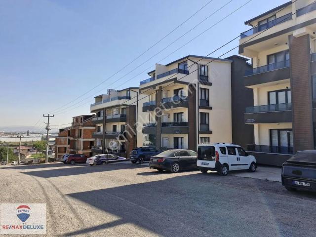 Başiskele Strada & Emniyete Yakın Eşyalı 1+1 Dubleks