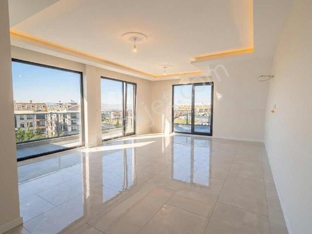 Başiskele Yeşilyurt Full Deniz Manzaralı 4+1 Dubleks | 250 M²
