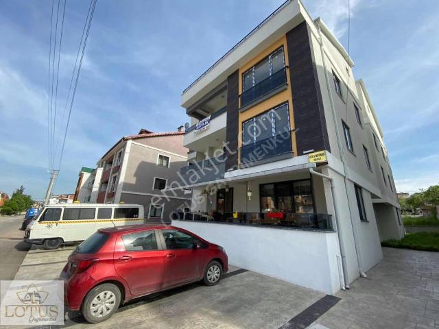 Başiskele Yeşilyurt 3+1 Önü Açık 160 M2 Dubleks Daire