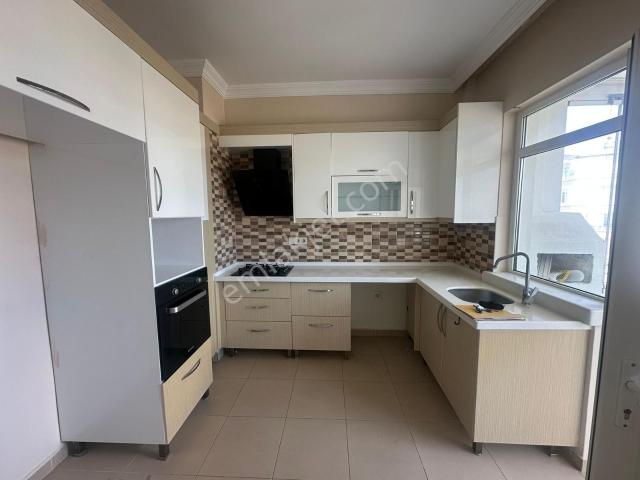 Bağlıca Kiralık Bulvar Üzeri Ara Kat 3+1 Daire