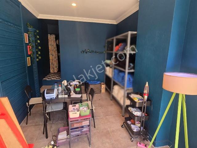 Bağlar Cad. İle Başçavuş Sk. Kesişiminde Satılık İki Dükkan