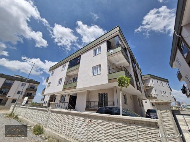 BAĞLAR MAH SATILIK DAİRE 120 M2 ARA KAT KALITELI YAPI 3+1