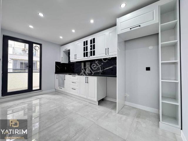 Bağlarbaşı Mahallesi Merkezi Konumda 2+1 95 M² A.sörlü Ara Kat