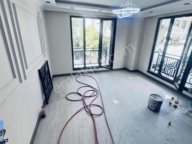 Bağlarbaşın'da Akıllı Sistem Otopark'lı 2+1 Ve 3+1 Daireler