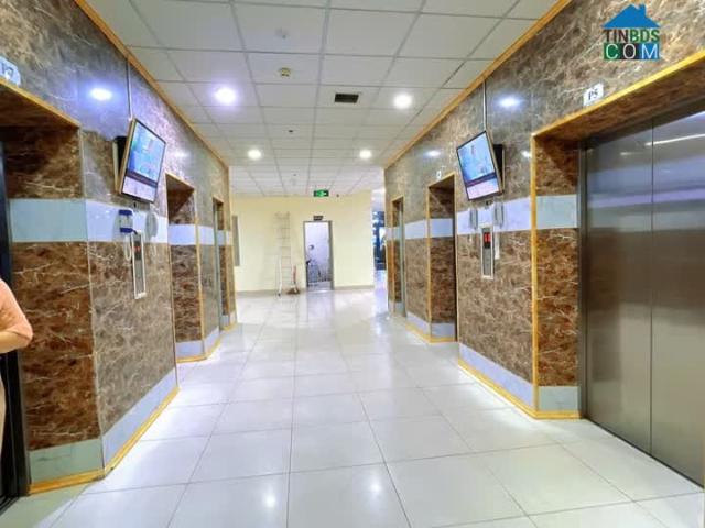Bán gấp căn hộ chung cư Khu Đô thị mới Nam Trung Yên, Cầu Giấy, nhà đẹp ở luôn