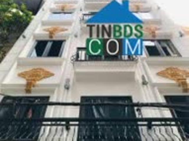 Bán tòa nhà VP 9 tầng mặt Phố Quan Hoa Nguyễn Khánh Toàn Dt 190m2 MT 9.5m. Giá 92 tỷ