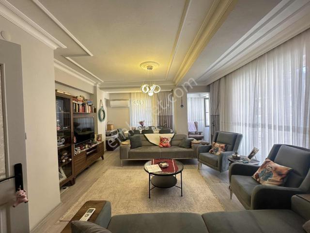 Başokur'dan Bahçelievler Siyavuşpaşa Emek Cad. Full Yapılı 3+1