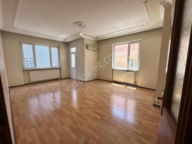 Başokur'dan Bahçelievler Soğanlı Mh. Genç Binada 120 M2 3+1 Dair