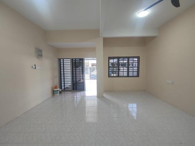 Banting manggis jaya 2Storey terrace house for sale