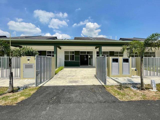 Banting New 1sty superlink 18x101freehold 4R2B cash back 10k