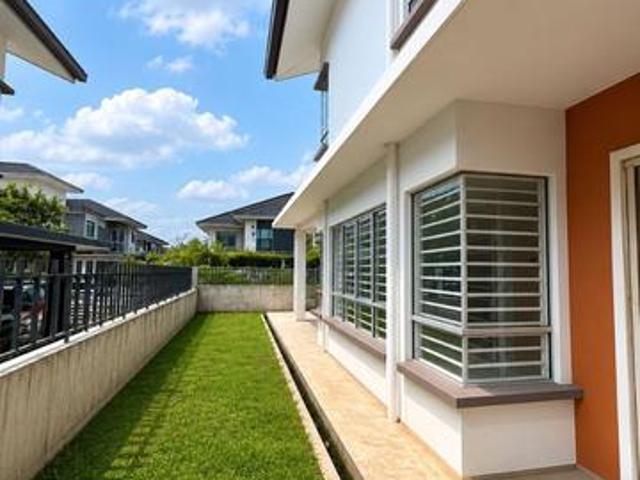 Banyan 1 Bandar Seri Coalfields SemiD Freehold