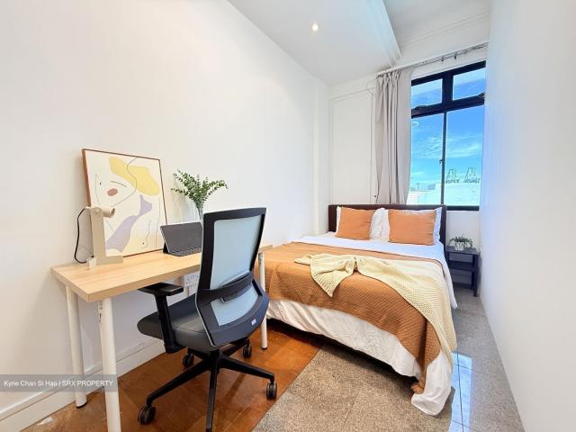 Banyan Condominium D5, Condominium