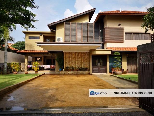 Banyan Close