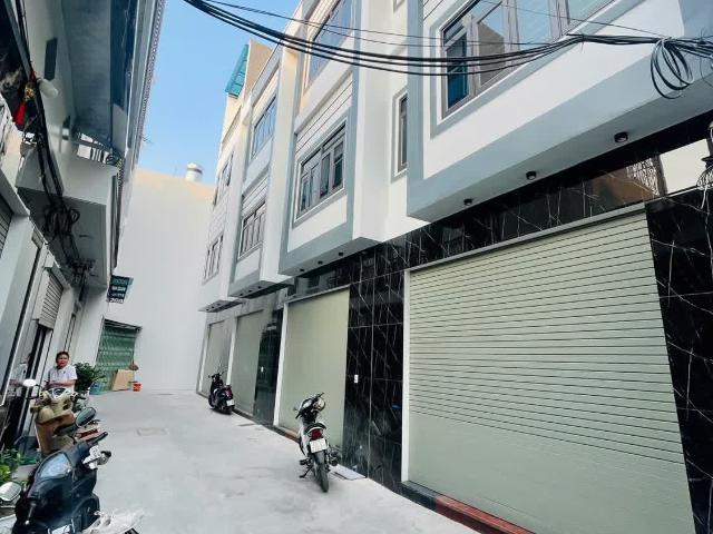 Bán 3 căn nhà 3 tầng ngõ phố Nguyễn Thị Duệ, ph Thanh Bình, TP HD, 45m2, mt 4.6m, 2.78 tỷ