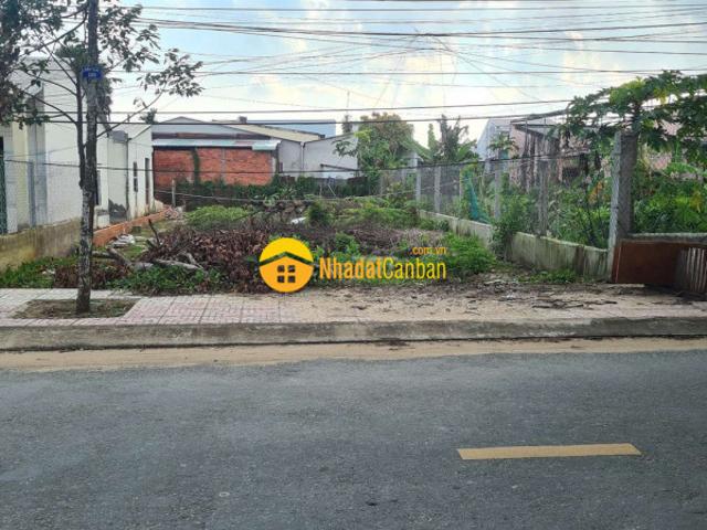 Bán 234m2 đất mt đường đồng khởi tp. Trà vinh sổ đỏ 2,7 tỷ. Lh0903810