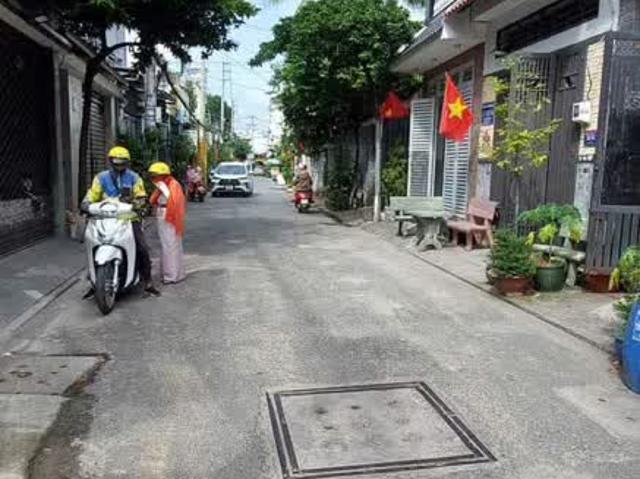 Bán 2 Căn Nhà Cấp 4 HXH Trung Mỹ Tây 1 Cách Nguyễn Ảnh Thủ Chỉ 100M