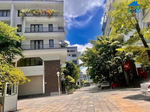 BÁN 2 CĂN Shophouses ĐẬP THÔNG tại KĐT Monbay, Trung tâm Hạ Long. Gần Quảng Trường 30/10, Cung