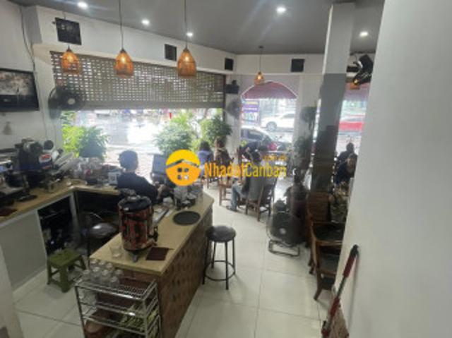 Bán 82m 5 tầng 12m. Mặt tiên. Mặt phố lê trọng tấn thanh xuân