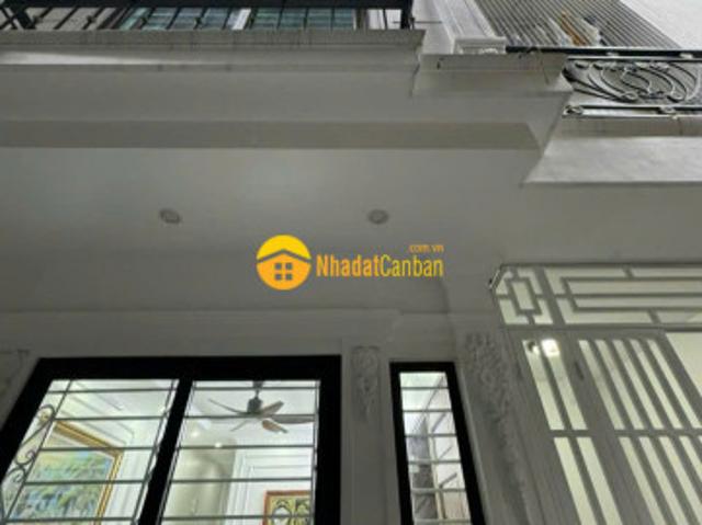 Bán căn nhà 5 tầng ở quan nhân 37m2 3 phòng ngủ giá bán chỉ 4.85 tỷ
