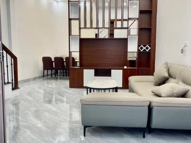 Bán căn nhà 3 tầng 47.5m2, ngõ 23 phố Ngọc Uyên, ph Ngọc Châu, TP HD, 3 ngủ, 3 vs, 2.5x tỷ
