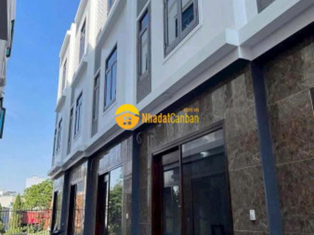 Bán căn nhà 3 tầng khu 9 phường tân bình, tp hd, 43m2, 3 ngủ, 2vs, ngõ oto vào tận nơi