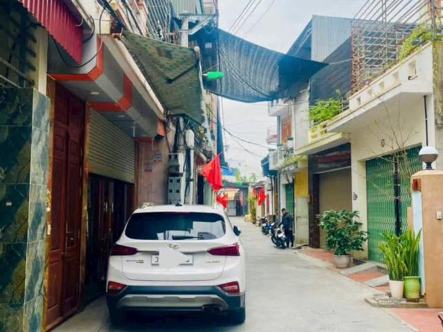 Bán căn nhà 3 tầng ngõ đường Ngô Quyền, ph Tân Bình, TP HD, 95.5m2, mt 6m, 4 ngủ, gara