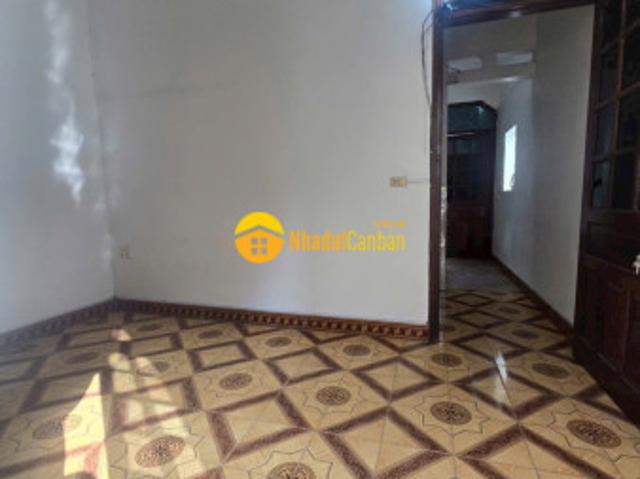 Bán căn nhà 3 tầng ngõ phố nguyễn thượng mẫn, tp hd, 51.8m2, mt 4.47m, 3 ngủ, 3vs