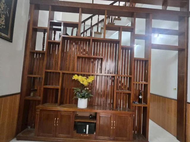 Bán căn nhà 3 tầng ngõ phố Nguyễn Thượng Mẫn, TP HD, 51.8m2, mt 4.47m, 3 ngủ, 3vs