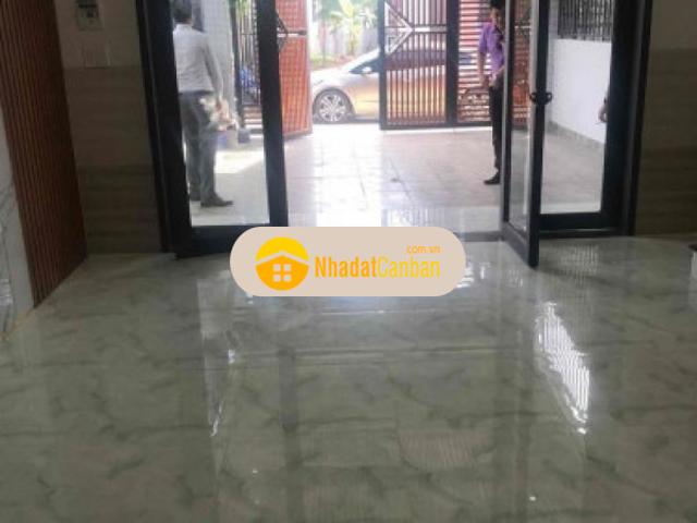 Bán căn nhà xây mới ngay khu công nghiệp sông mây