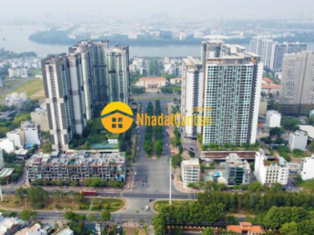 Bán căn nhà dt 5.2 x 21, 5 tầng, mt đường đồng văn cống. Giá 15 tỷ