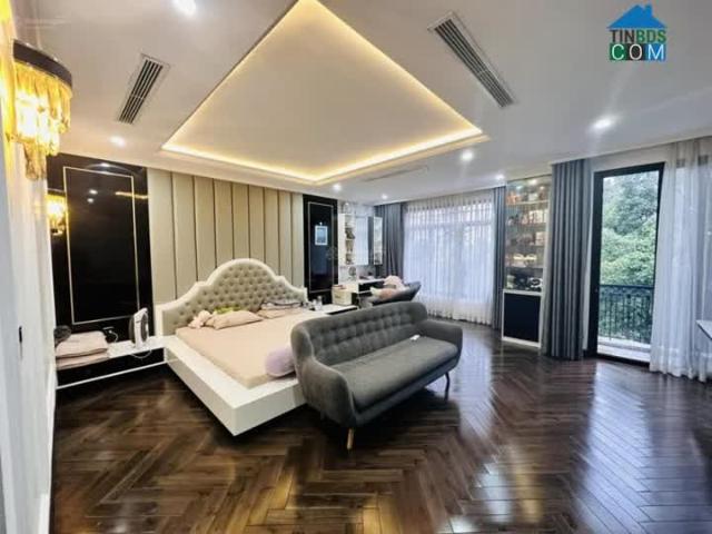 Bán căn biệt thự khu đô thị Mỹ Đình Nam Từ Liêm 216 m2, giá 41 tỷ
