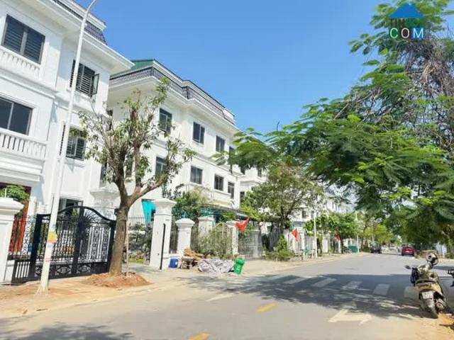Bán căn biệt thự song lập tại kđt VCI, Vĩnh Yên Diện tích: 216m2, giá: 12 tỷ