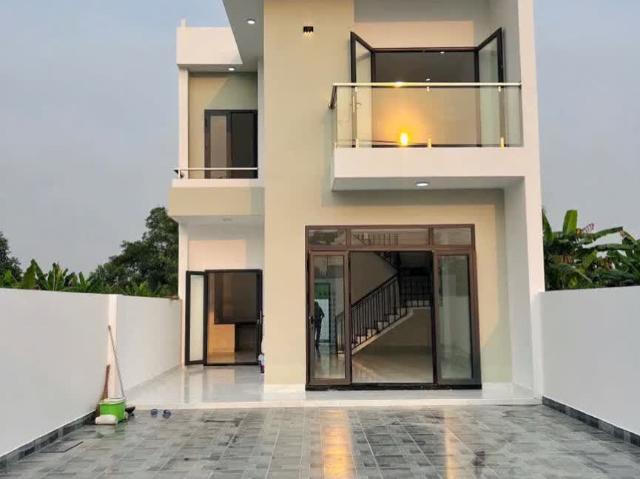 Bán căn biệt thự sân vườn 192m2 sổ riêng, thổ cư
