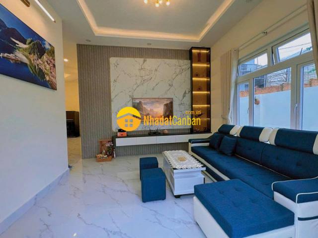 Bán căn biệt thự p8 cách hxh chỉ 800m giá 8t8