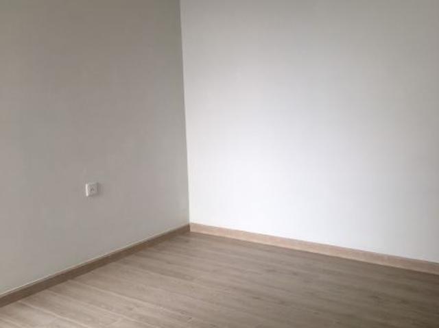 Bán căn full nộ thất 2pn 2 toilets khu Emerald dự án Celadon City