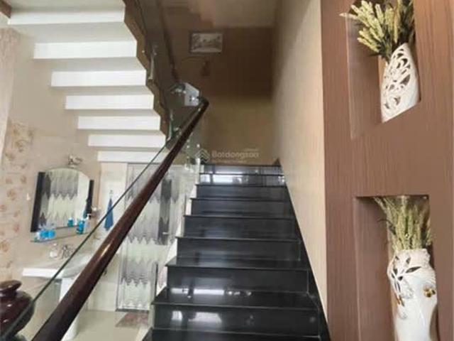 Bán Căn Góc 3 Tầng Mặt Tiền Đường Hà Thanh, TTTP Nha Trang, Giá 4.2 Tỷ, Full Nội Thất