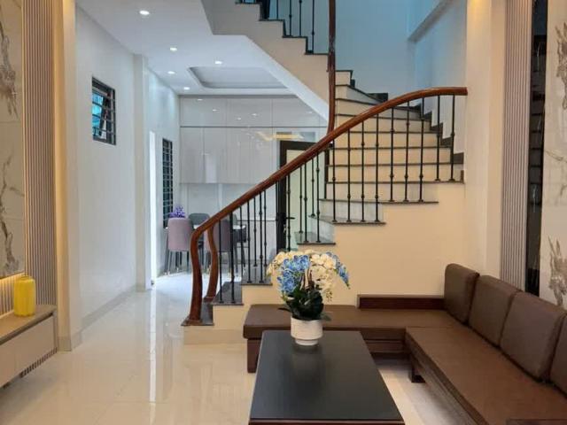 Bán căn góc 3 tầng nhà ngõ đường Ngô Quyền, ph Thanh Bình, TP HD, 43.7m2, 3 ngủ, 3 vs