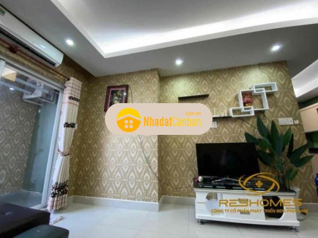 Bán căn hộ 81m2 toà nhà pegasus 2pn giá rẻ