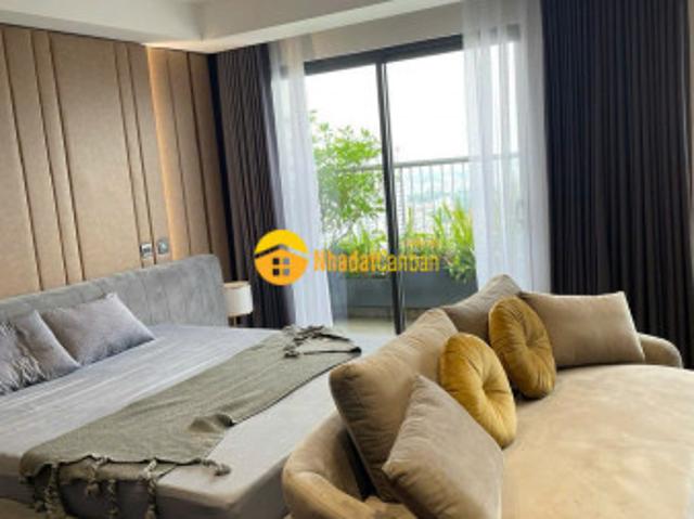 Bán căn hộ cao cấp kosmo tây hồ căn góc 182m 3pn full đồ ban công đn view trọn hồ tây