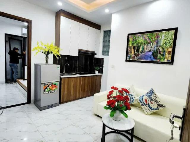 Bán căn hộ Ccmn 1pk 1pn 97 Chính Kinh, ngã tư sở Quận Thanh Xuân