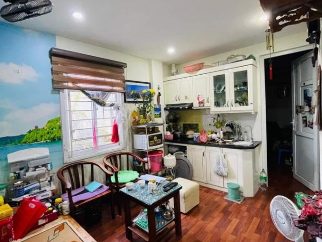 Bán Căn hộ CCNN phố Ngọc Hà Ba Đình 50m2 2ngủ khép kín 1.38Tỷ view Hồ 3
