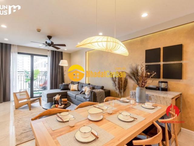 Bán căn hộ chung cư d. Le roi soleil, view hồ tây, 105m2, 3n 3vs, 10.9 tỷ