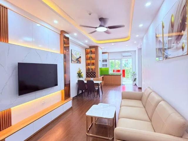 Bán căn hộ chung cư mặt đường Cienco5 Khu Đô Thị Thanh Hà, Đông, HN