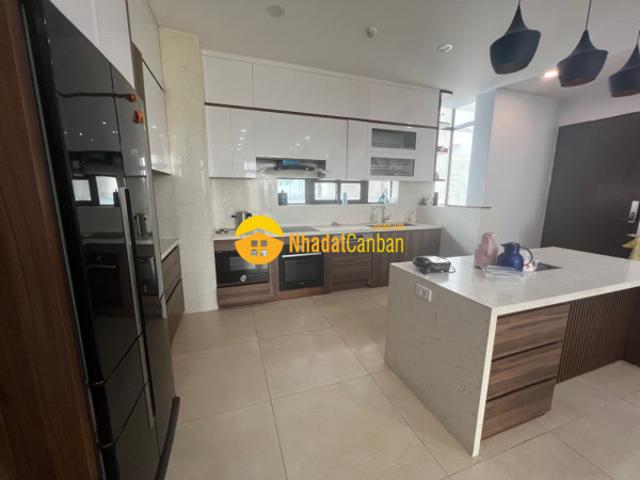 Bán căn hộ chung cư nguyễn hoàng 176 m2, thiết kế đẹp, nội thất xịn sò