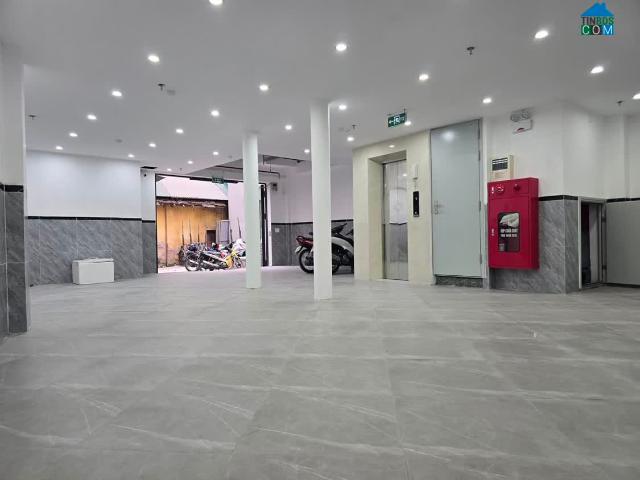 Bán căn hộ DV ngõ 213 Giáp Nhất, DT 85/91m, 8 tầng thang máy, MT 5m, giá 25.5tỷ